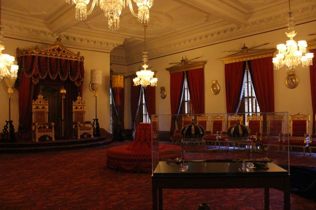 添乗員ブログ〕楽園ハワイの横顔・歴史旅＜第5回＞『アメリカの英雄