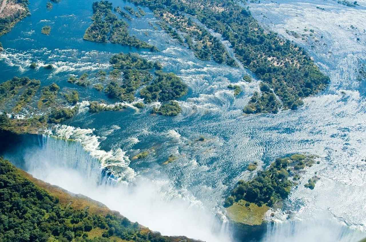 画像: 『1名1室利用同旅行代金／キャセイパシフィック航空エコノミークラス利用／絶景と感動の連続　煌めきの南部アフリカ４か国周遊８日間』｜クラブツーリズム