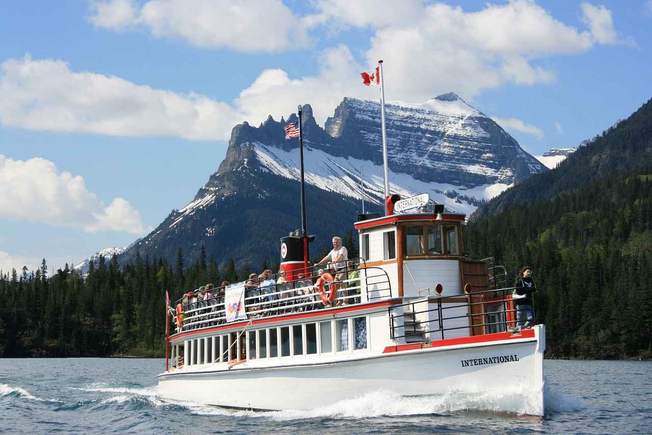 画像: ウォータートン・ショアライン・クルーズ（写真はイメージです）