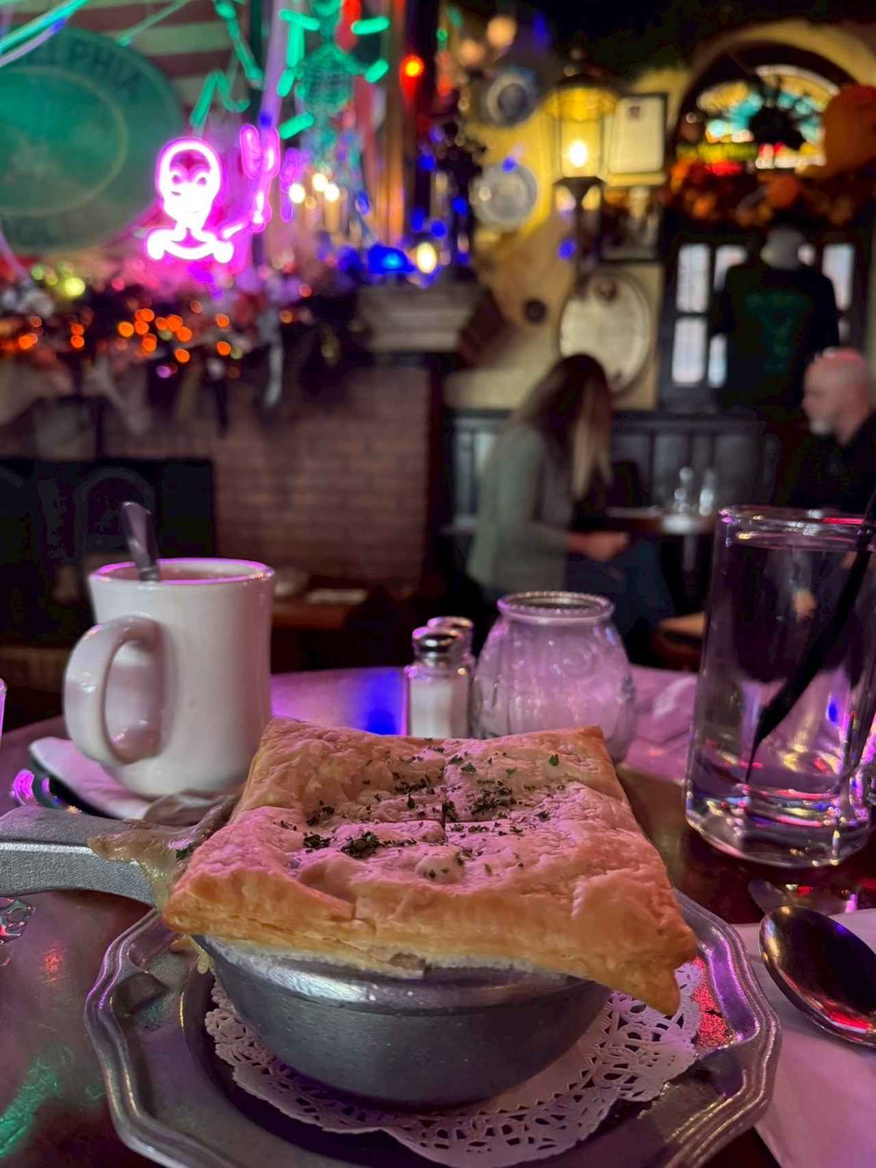 画像: アメリカの名物・ポットパイ（弊社スタッフ撮影）