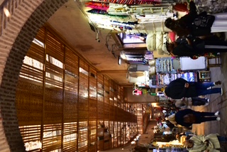 画像: 旧市街のスーク（弊社スタッフ撮影）