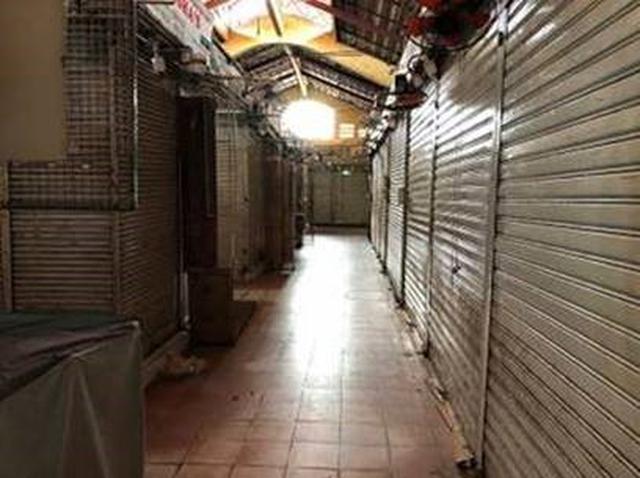 画像: 個人経営の為、約6割程のお店が閉店してしまっており市場内は寂しい状況です。(現地スタッフ撮影)