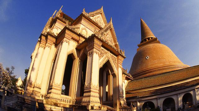 画像: プラ・パトム・チェディ/世界最大の仏塔(写真提供:タイ国政府観光庁)