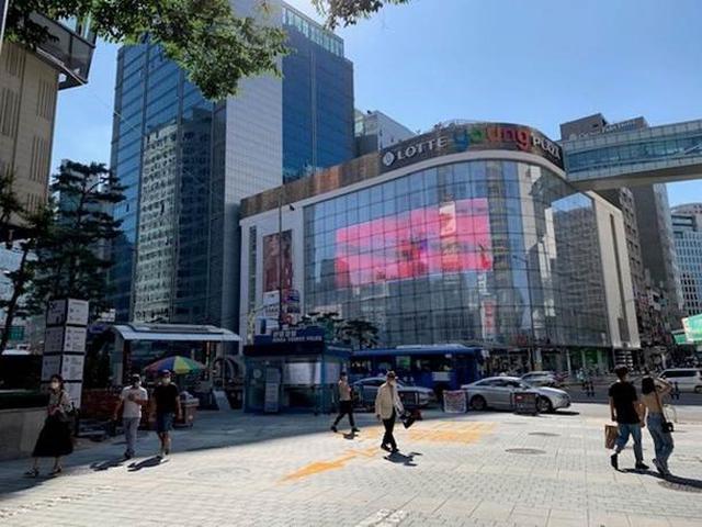 画像: ロッテマート/提供:現地手配会社「韓進観光」(2020年9月4日撮影) 普段は買い物客で賑わうロッテマートは、一時的に営業時間を短縮しておりましたが、現在は通常営業に戻っております。