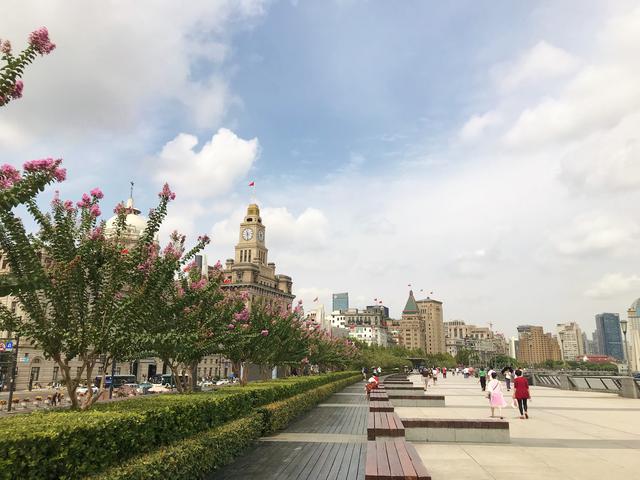 画像: 上海・外灘/提供:現地手配会社(9/2撮影)