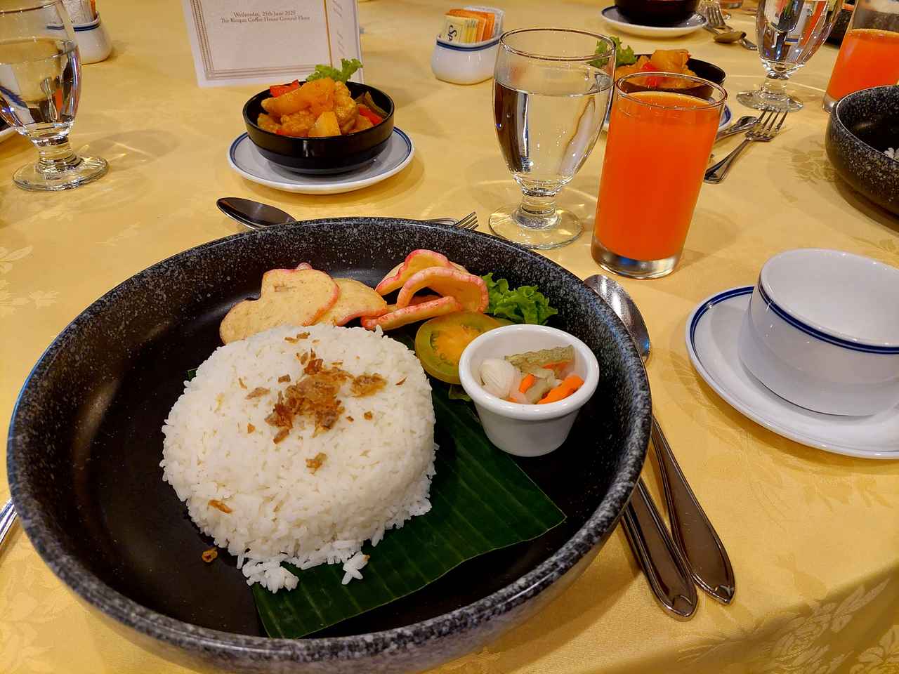 画像: 夕食の一例（イメージ）/弊社スタッフ撮影