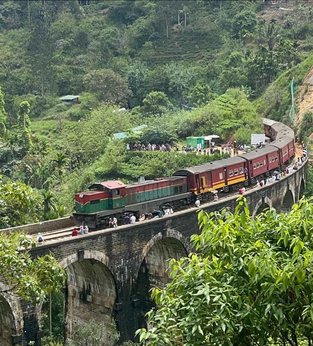 画像: ナイン・アーチ・ブリッジ（イメージ）/弊社スタッフ撮影