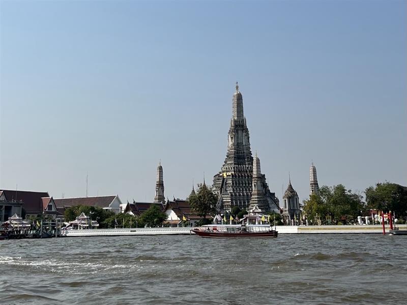 画像1: ワット・アルン／添乗員撮影