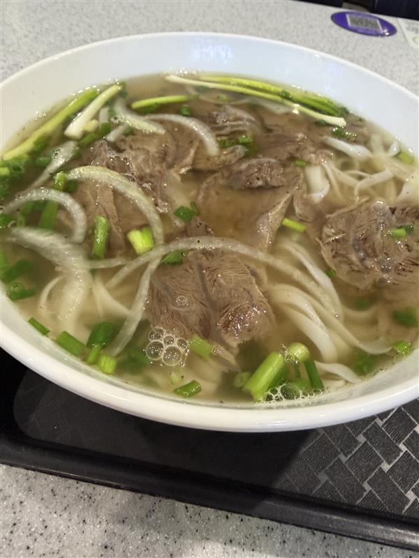 画像: 牛肉フォー(スタッフ撮影)