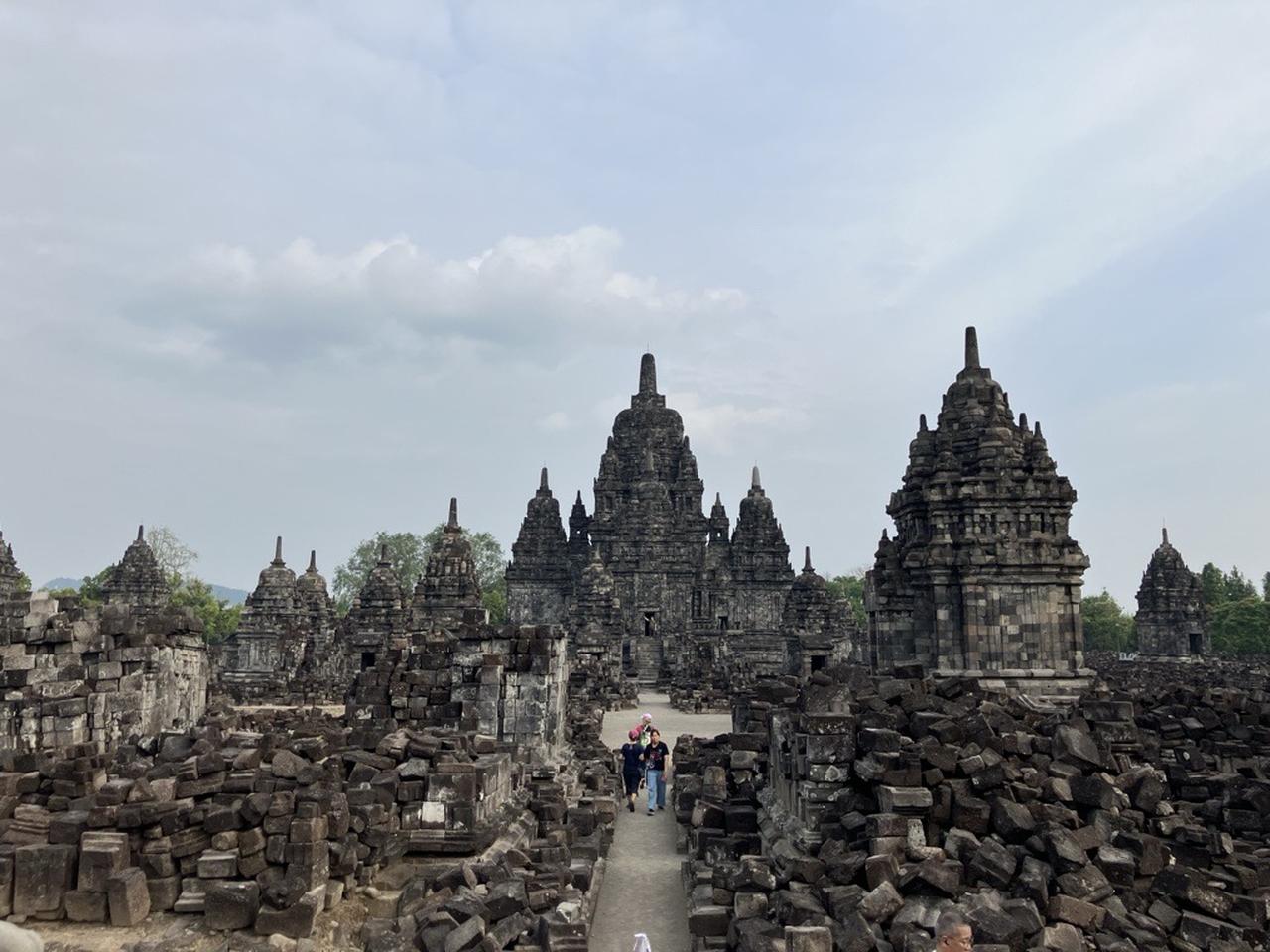 画像: 修復中の寺院③(筆者撮影)