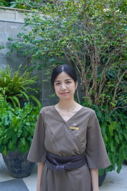 画像: 現地スタッフ（ジャパニーズゲストリレーション）