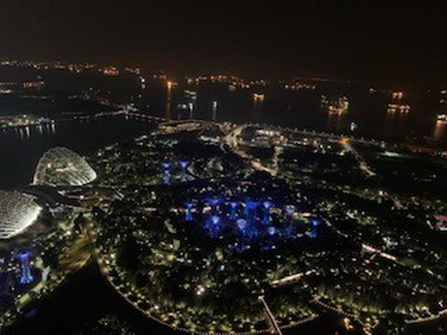 画像: マリーナベイ・サンズから見た夜景(イメージ)