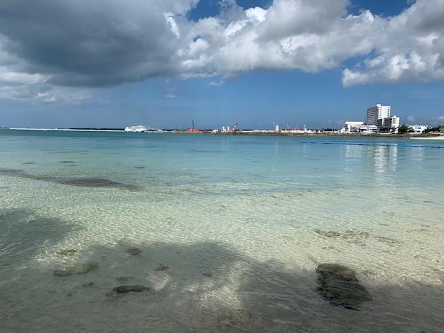 画像: 宮古島 パイナガマビーチ(撮影 宮内)