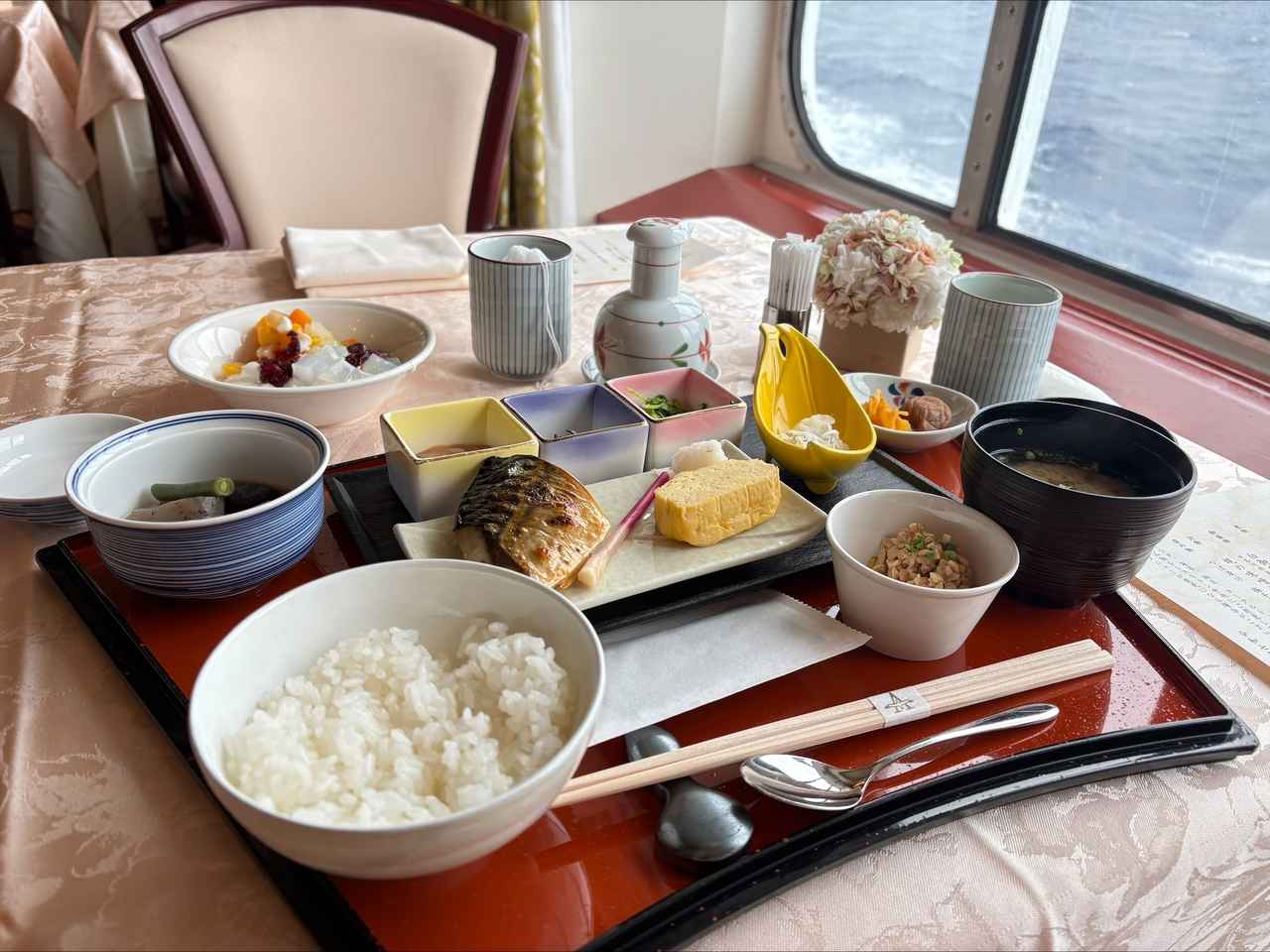 画像: 和朝食献立(著者撮影)