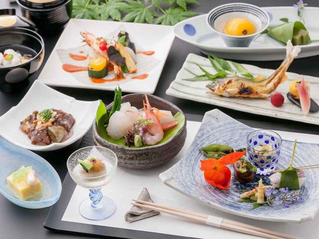 画像: 和食一例(イメージ) 『旬菜ダイニング白樺』にてお召し上がりください。 季節ごとの旬の食材と地元ならではの味を愉しむことができます。 朝食のお味噌汁の美味しさは、幸せな気分にさせてくれます。