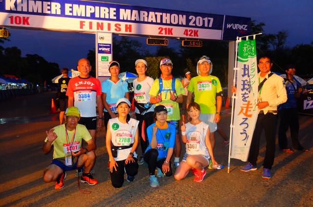 画像2: 8月6日マラソン大会当日 日中暑いアンコールワットエンパイアマラソンは早朝スタート。
