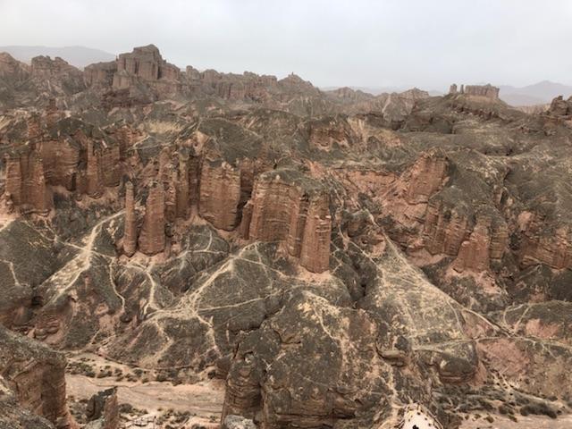 画像1: 氷溝丹霞風景区の様子
