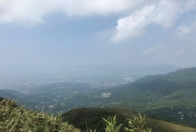 画像: 陽名山のハイキング