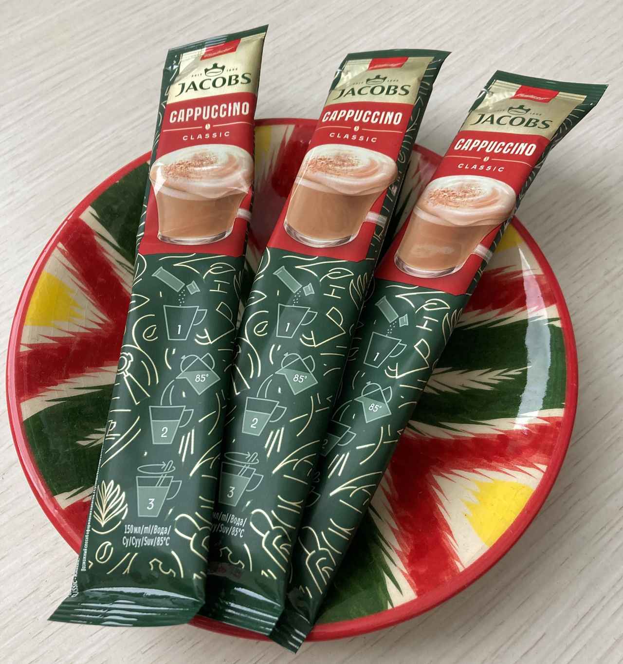 画像: ウズベキスタンのスティックコーヒー／添乗員撮影