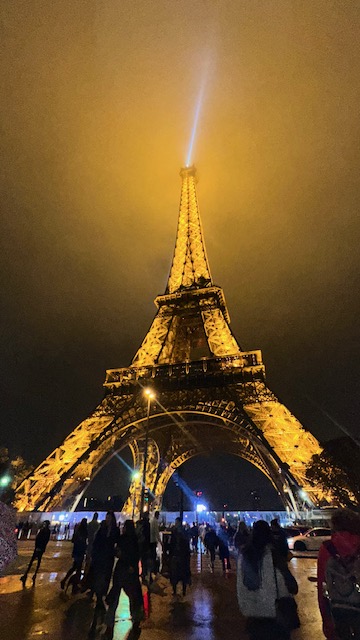 画像: エッフェル塔/スタッフ撮影