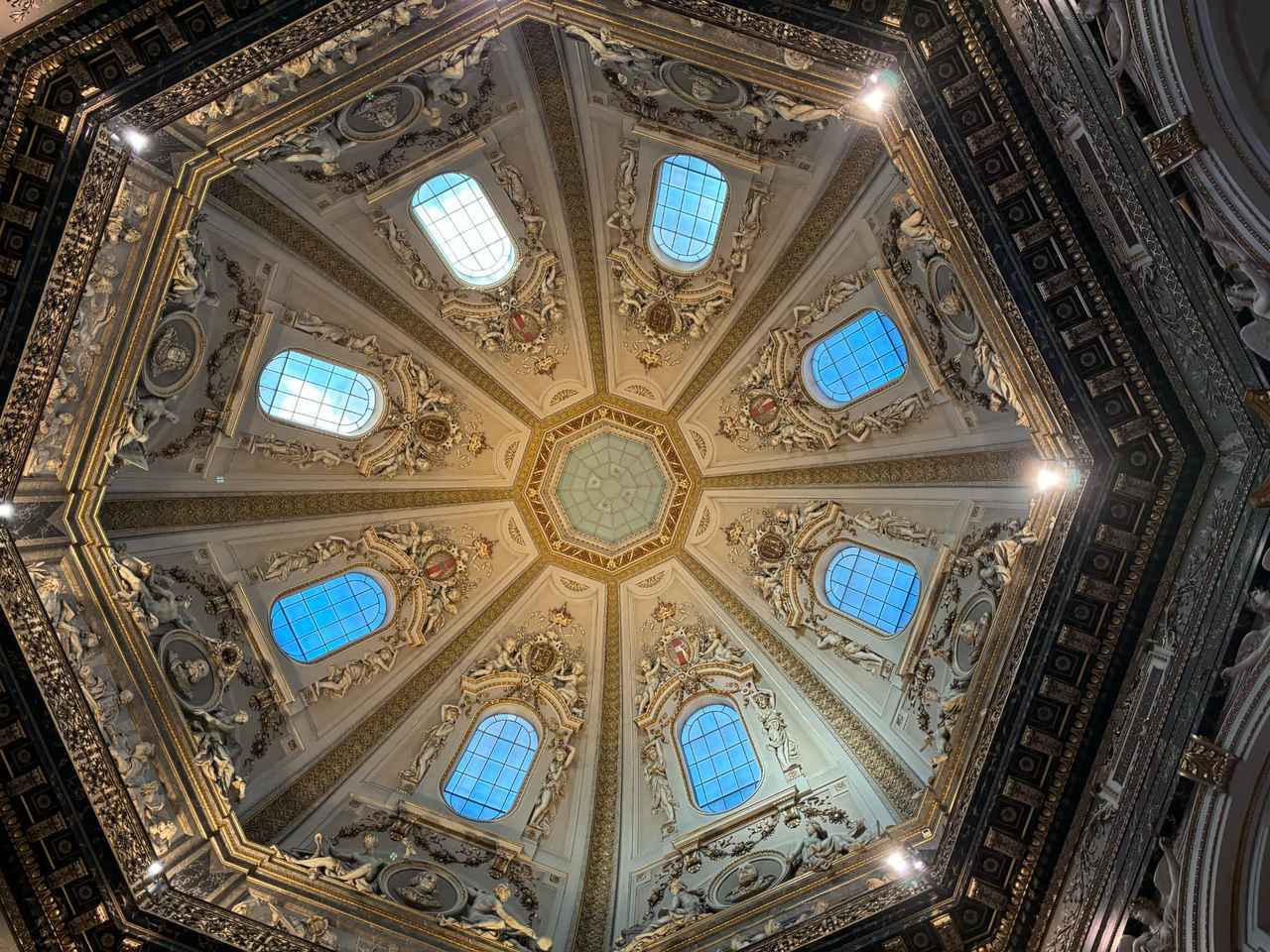 画像: まるで宮殿！美術史美術館のカフェは必見