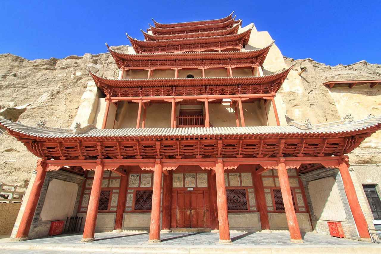 画像: 『各出発日19名限定／バス席1人2席利用／関西空港より添乗員同行／悠久のシルクロード紀行10日間』｜クラブツーリズム