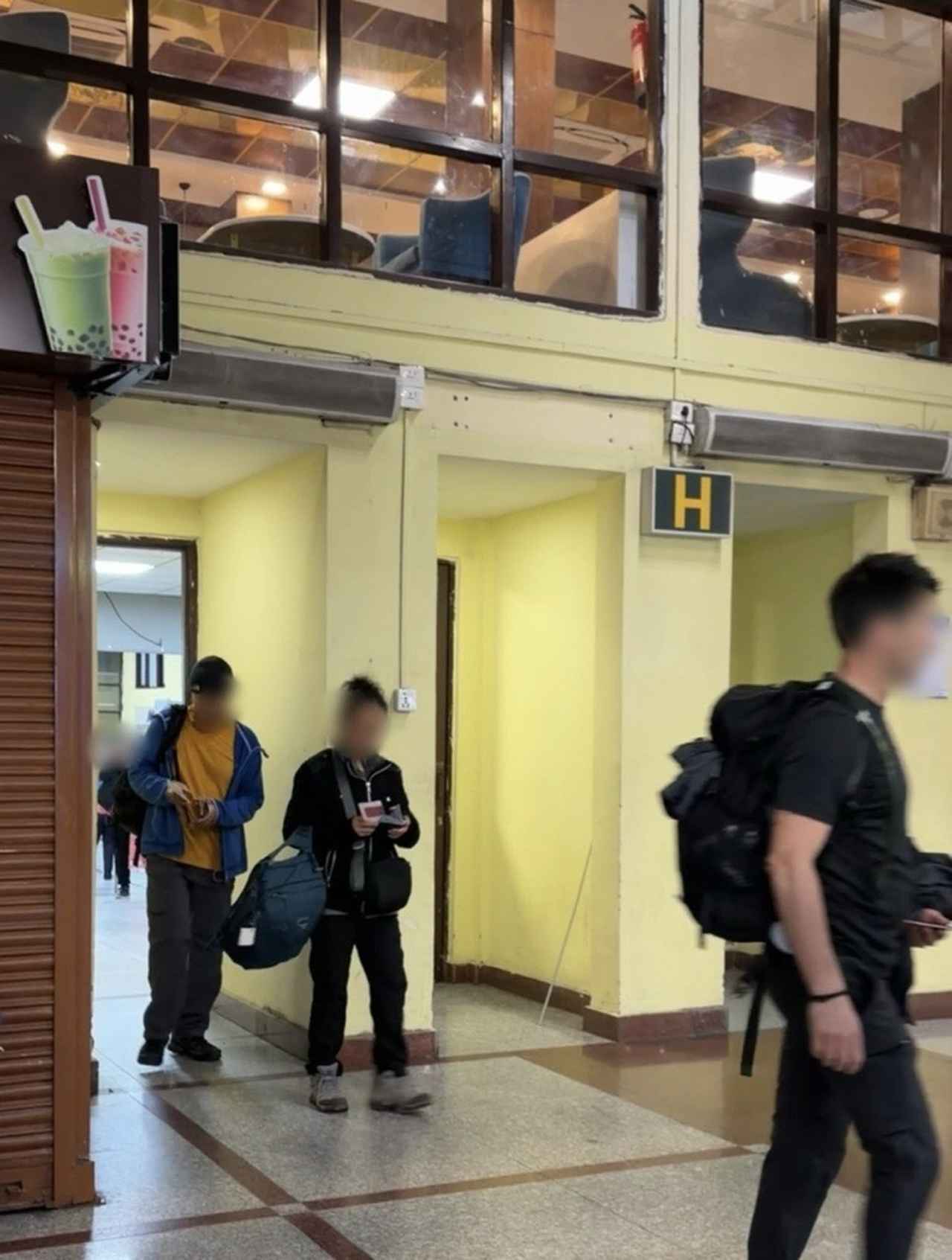 画像: 荷物検査を抜けた先（弊社スタッフ撮影）