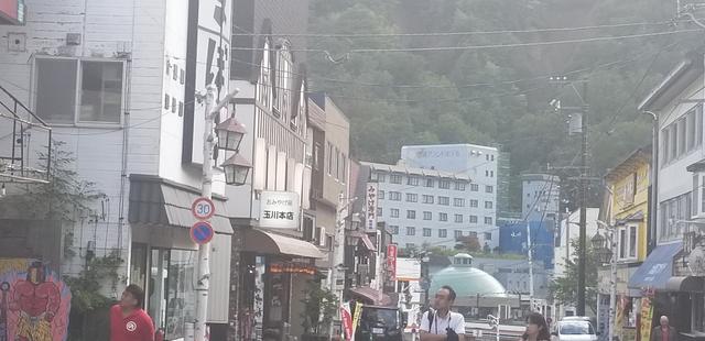 画像: 9月13日添乗員撮影 登別温泉街