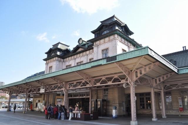画像: 復原工事前の門司港駅(写真提供:九州観光推進機構)