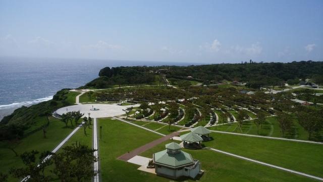 画像: 糸満市・沖縄平和祈念公園/平和祈念資料館