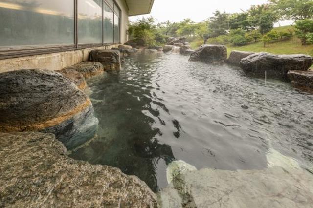 画像: 糸魚川温泉『ホテル国富アネックス』にもご宿泊 夕食は旬のぶりしゃぶ会席御膳をお楽しみ! 寒い冬はあたたかい観光列車と温泉とお鍋であたたまりましょう itoigawa-onsen.com
