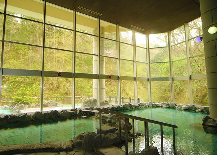 画像: トムラウシ温泉大浴場（イメージ）