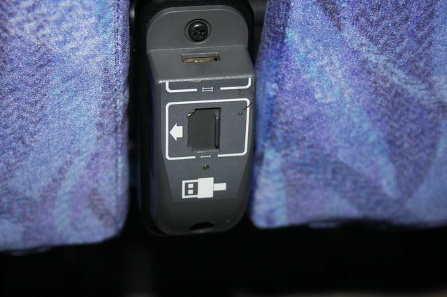 画像: USBポートを完備(青龍の設備のイメージ)