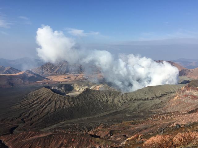 画像: 阿蘇山・中岳火口(イメージ)