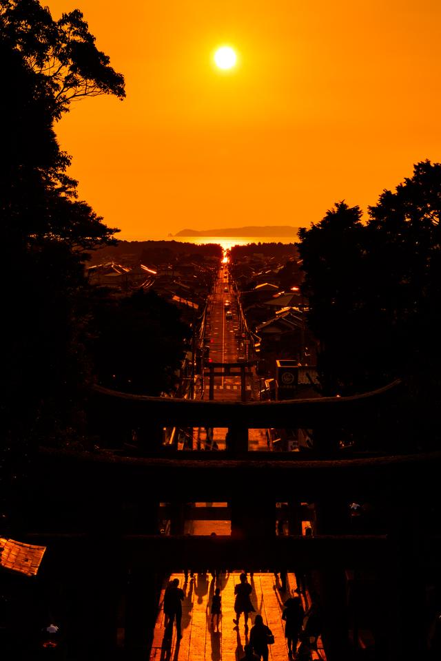 画像: 光の道(イメージ)