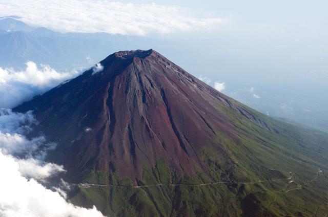 画像: 富士山(空撮/イメージ)