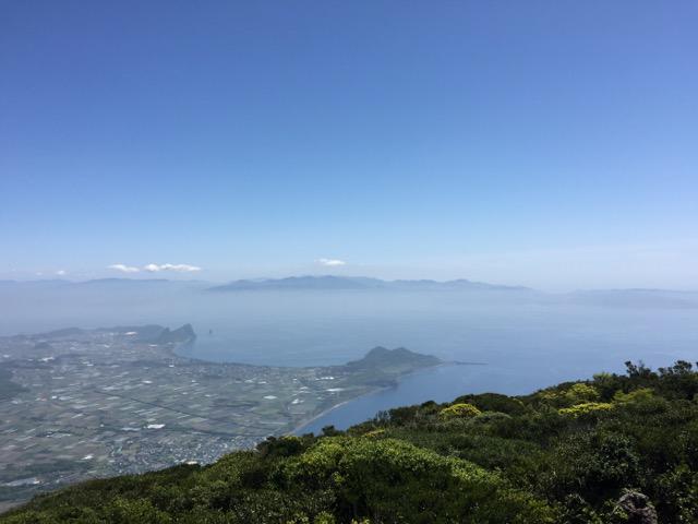 画像: 山頂からの景色。屋久島まで見渡す大展望(イメージ)
