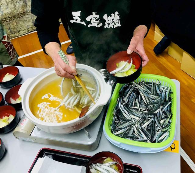 画像: 漁師の朝ごはんをご賞味