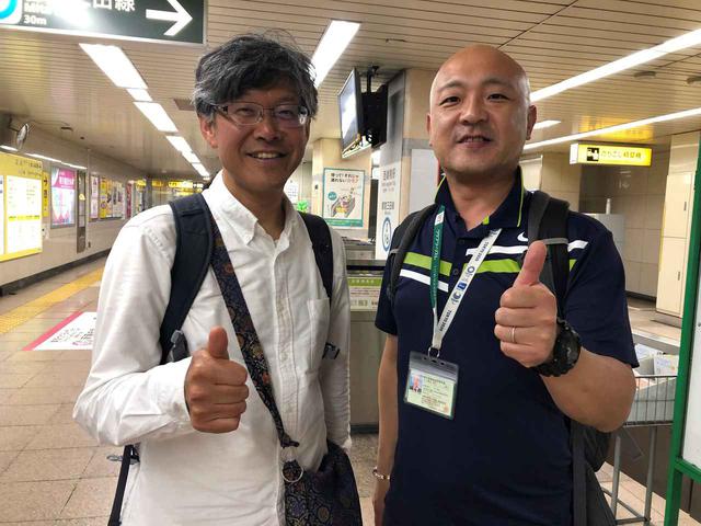 画像: 巡礼ウォーキング案内人・太田昭彦氏と同行添乗員・渡辺康司 ※体調不良など急な事由により、同行案内人・添乗員が変更となる場合があります。