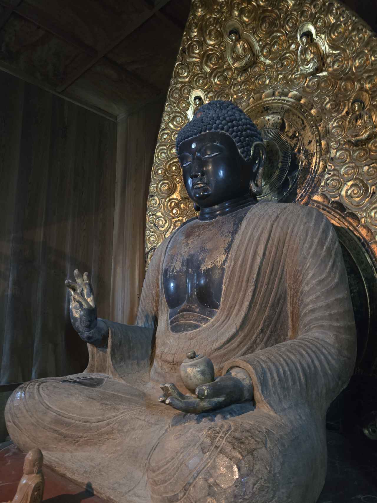 画像: 重文・薬師如来坐像(弊社添乗員撮影)