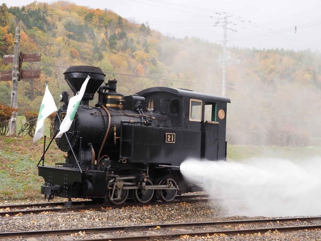 画像: ＜写真撮影の旅＞『神谷武志講師同行　北海道の遺産・森林鉄道蒸気機関車　「雨宮21号」一年に一度行われる蒸気抜きを撮影　日帰り』【旭川駅集合】｜クラブツーリズム