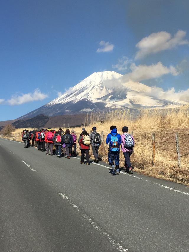 画像1: 富士山を感じながらのウォーキング♪