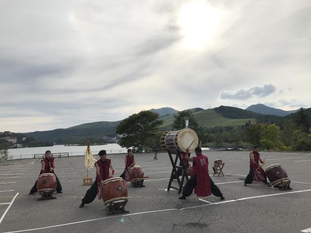 画像: 地元の方による太鼓演奏