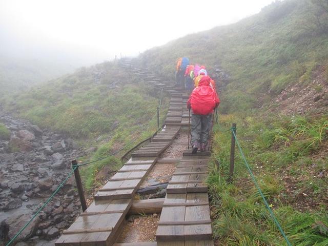画像3: 【山旅会・登山ガイドこだわりツアー】岡田ガイドからの便り・唐松岳ツアーの2回目にいってまいりました!(その1)