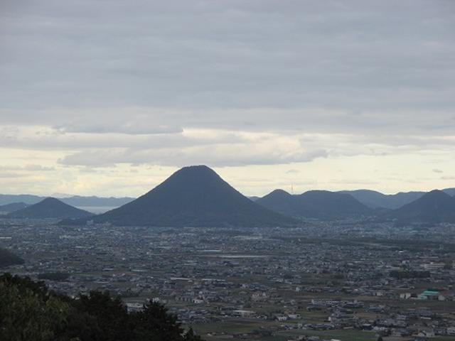 画像5: 【山旅会・登山ガイドこだわりツアー】岡田ガイドからの便り・飯野山と小豆島ツアーのご案内