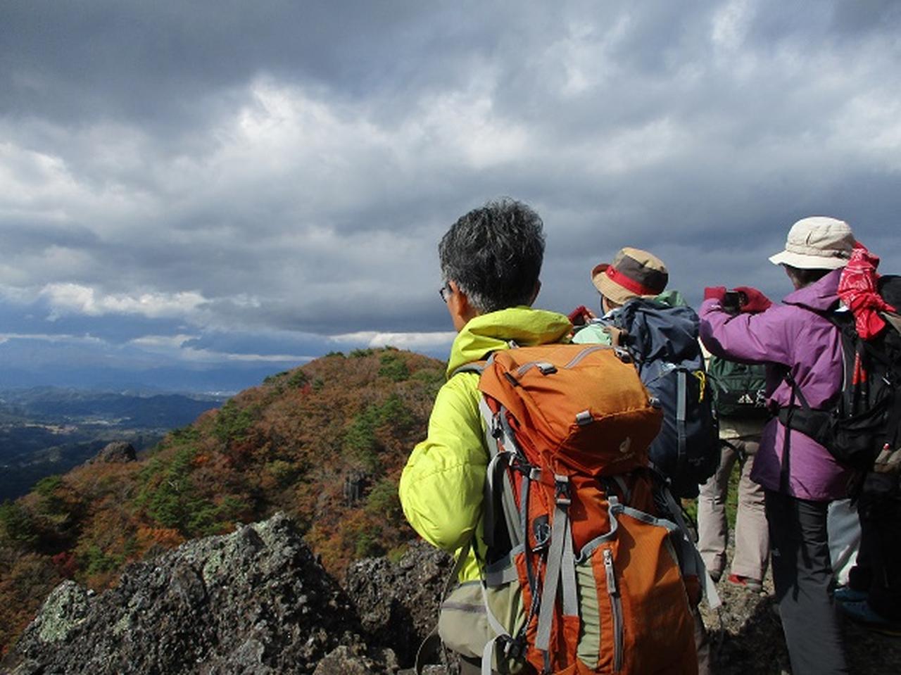 山旅会・登山ガイドこだわりツアー】岡田ガイドからの便り・霊山ツアー