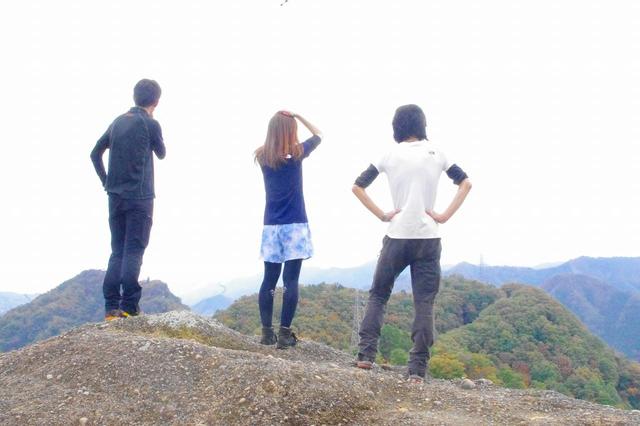 画像: かっこつけ3人組(`・v・´) トレンディドラマみたいですね