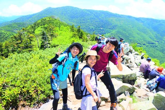 画像: 山自体を楽しむ行楽としての登山(イメージ)
