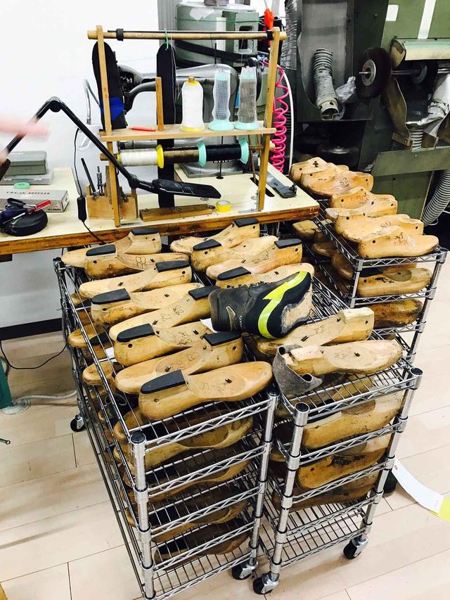 画像1: 石井スポーツ本社(市ヶ谷)にある靴工場を見学させていただきました!