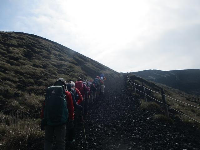 画像4: 【山旅会・登山ガイドこだわりツアー】岡田ガイドからの便り・伊豆大島・三原山ツアーに行ってきました!